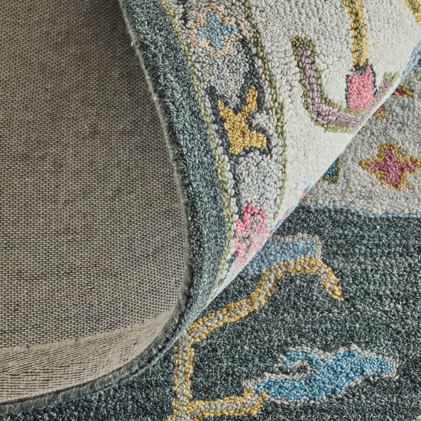 Springfield Traditional Floral & Botanical, Gray/Ivory/Blue